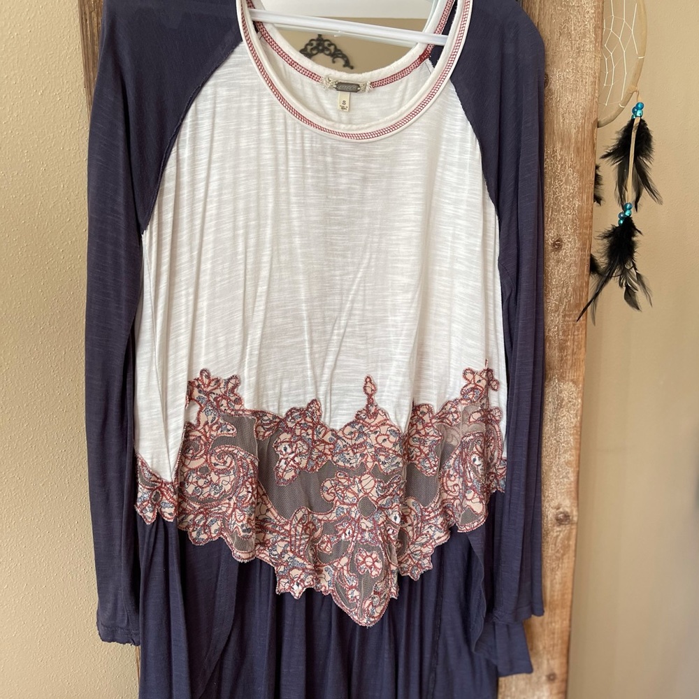 Gimmicks embroidered lace top.